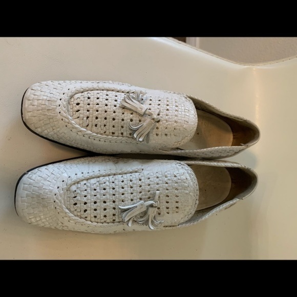 Shoes - Picture 1 of 12